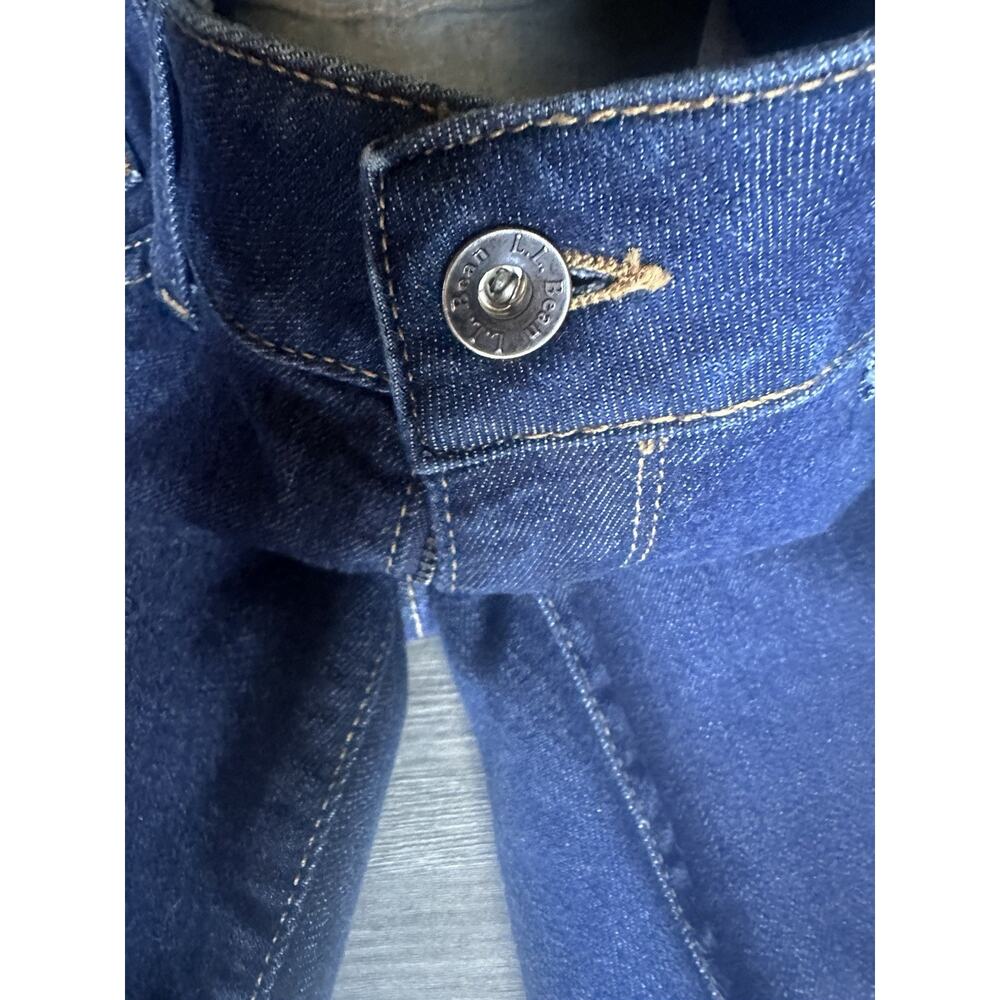 L.L. Bean Classic Fit Womens Straight Jeans 8P Blue Denim Casual High Rise - Picture 7 of 16